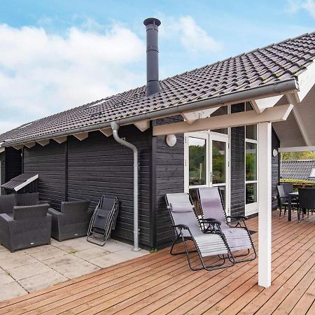 8 Person Holiday Home In Haderslev Kelstrup Strand ภายนอก รูปภาพ
